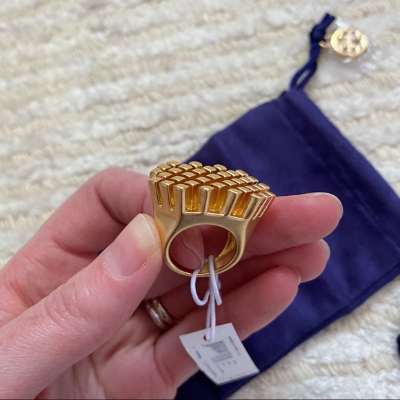 NWT Tory Burch gold spiked statement ring - Picture 4 of 10